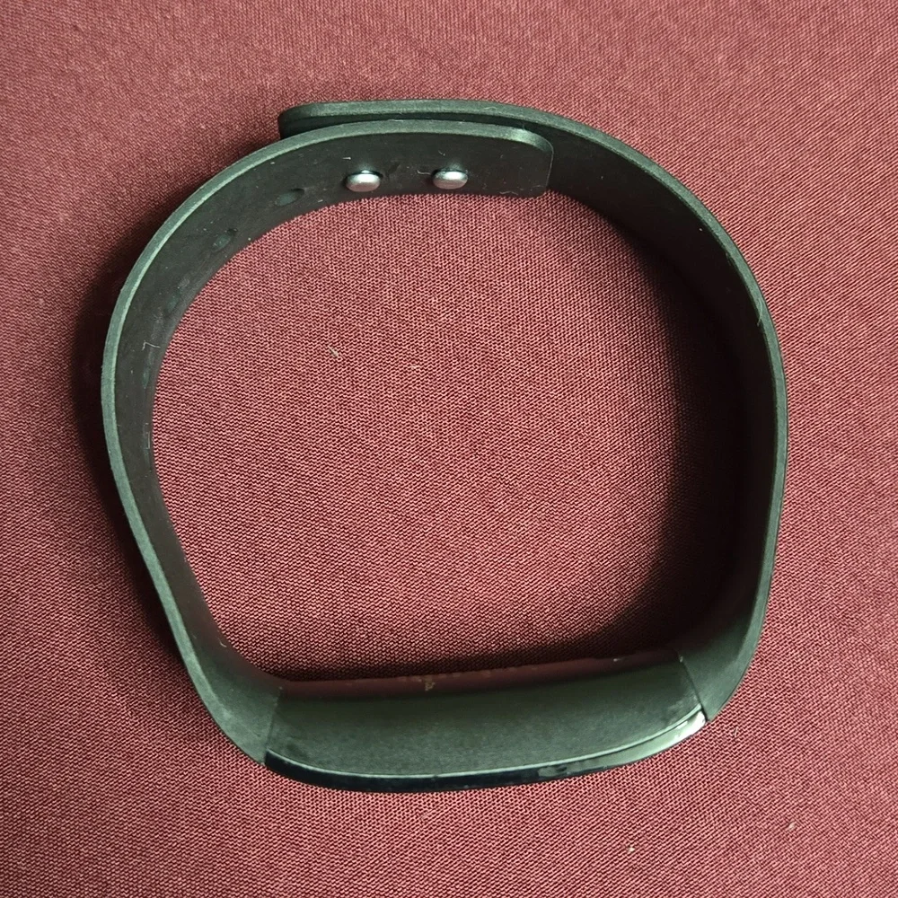 Sleek Black Wearable Fitness Band